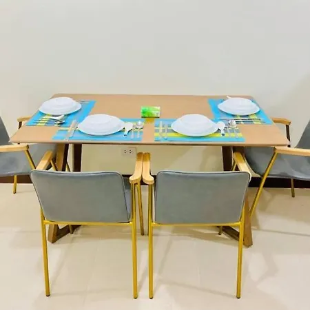 Vincondotel Near Bgc 2Br Fairlane 821