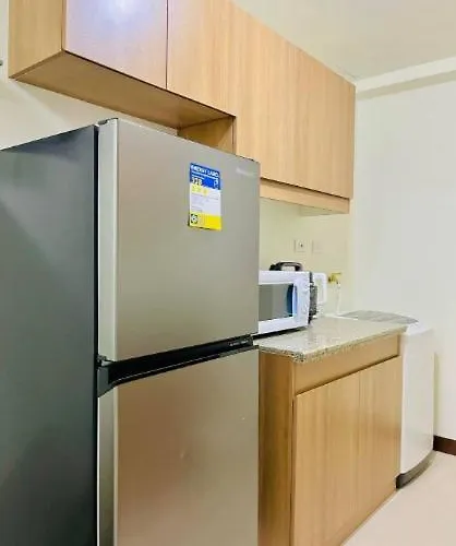 Vincondotel Near Bgc 2br Fairlane 821 Manila